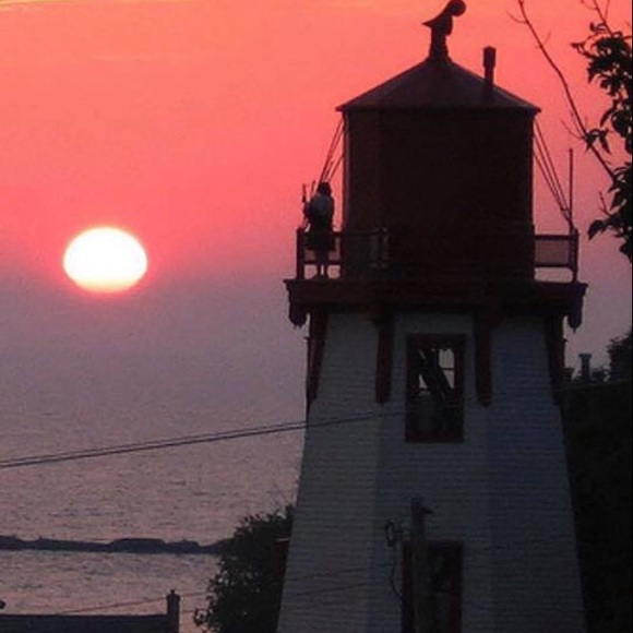 Meet your Posher, Mar - Picture 1 of 1